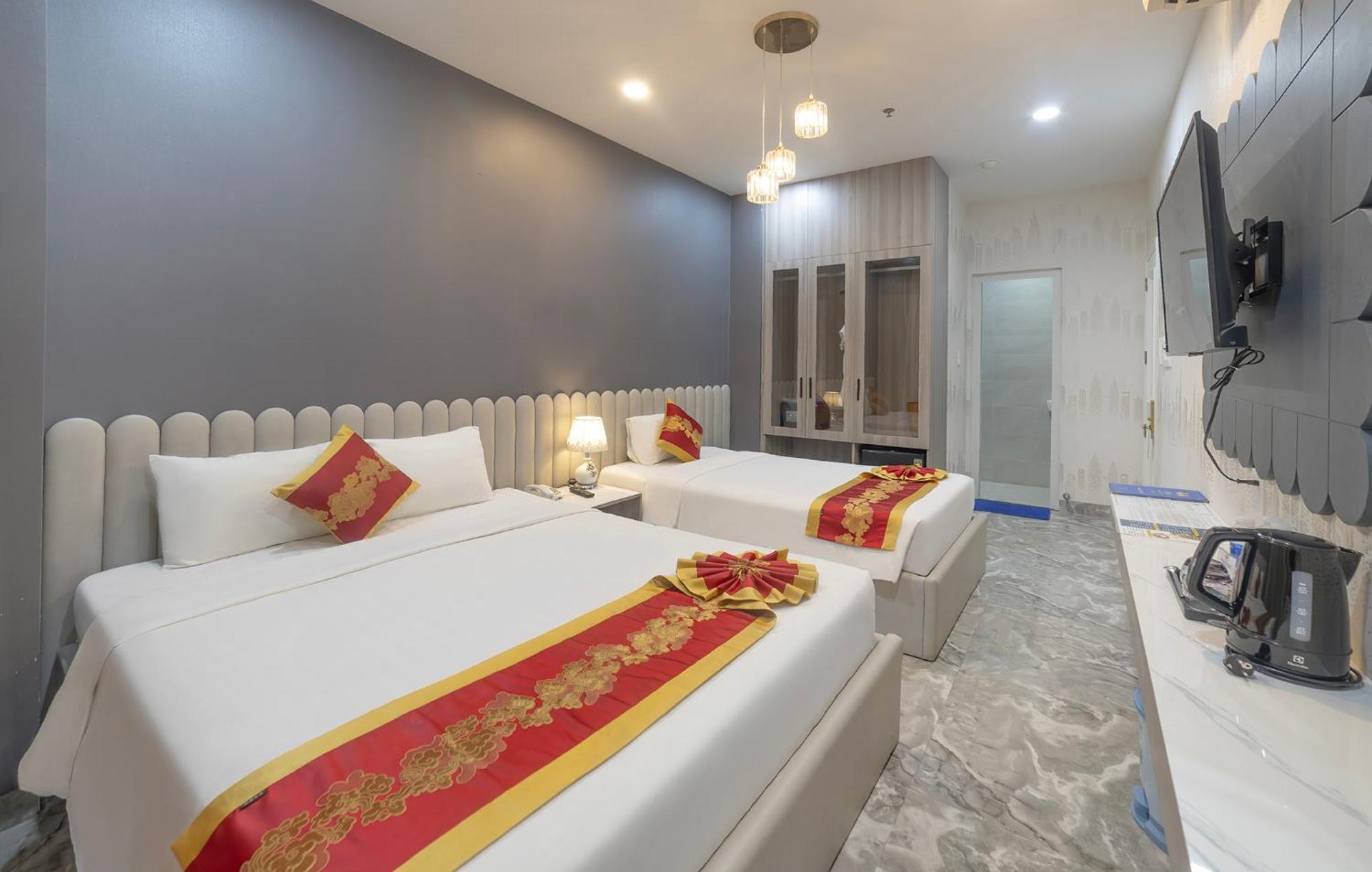 Tiffany Hotel & Restaurant Phan Thiết Extérieur photo