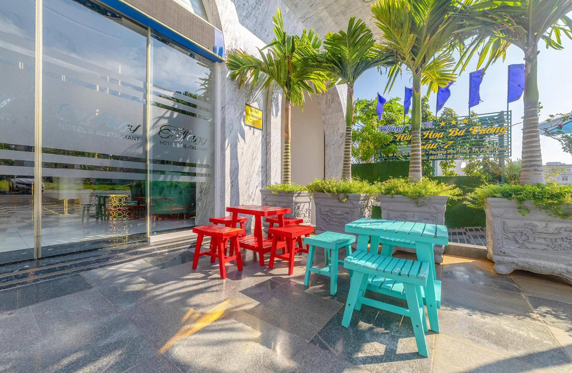 Tiffany Hotel & Restaurant Phan Thiết Extérieur photo